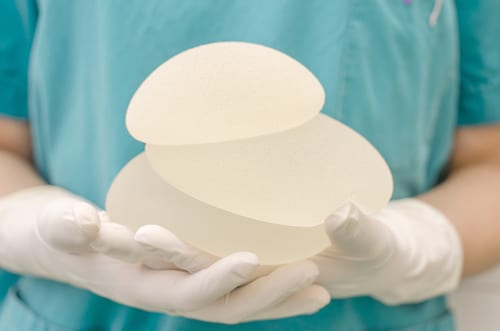 silicone breast implants-blog-img
